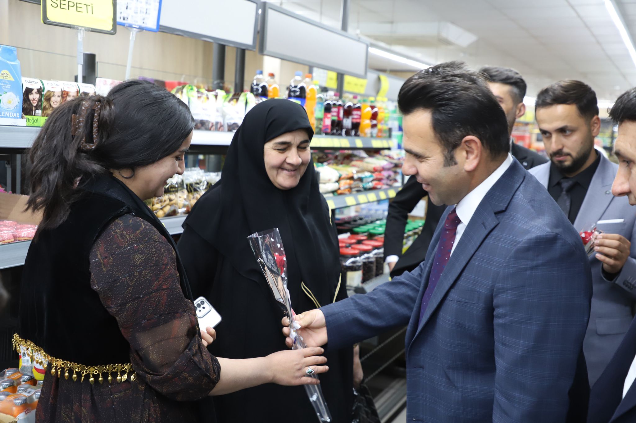 Derecik'te Dünya Kadınlar Günü Kutlandı