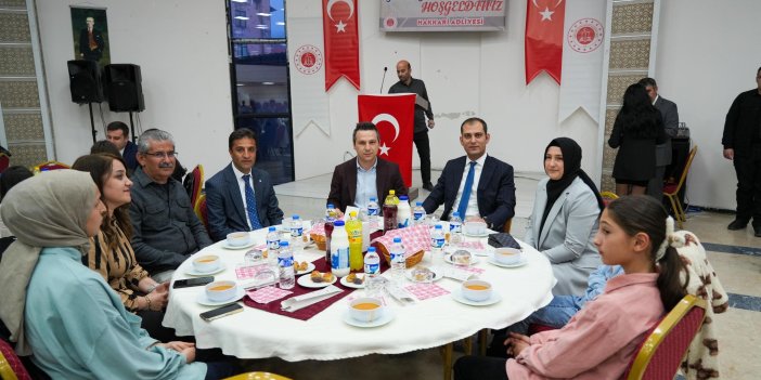 Hakkari Adliyesi personeli iftarda bir araya geldi