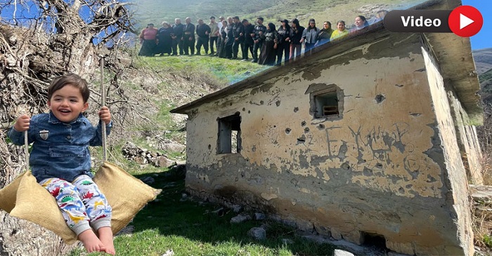 Hakkari’de 30 Yıl Sonra Hasret Giderdiler: Yasaklı Köylerine Bayram İzniyle Döndüler