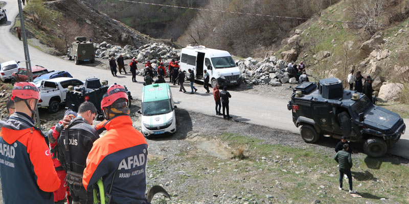 Hakkari’de Kayıp Alarmı: 130 Kişilik Ekip Feleknaz Keskin’i Arıyor
