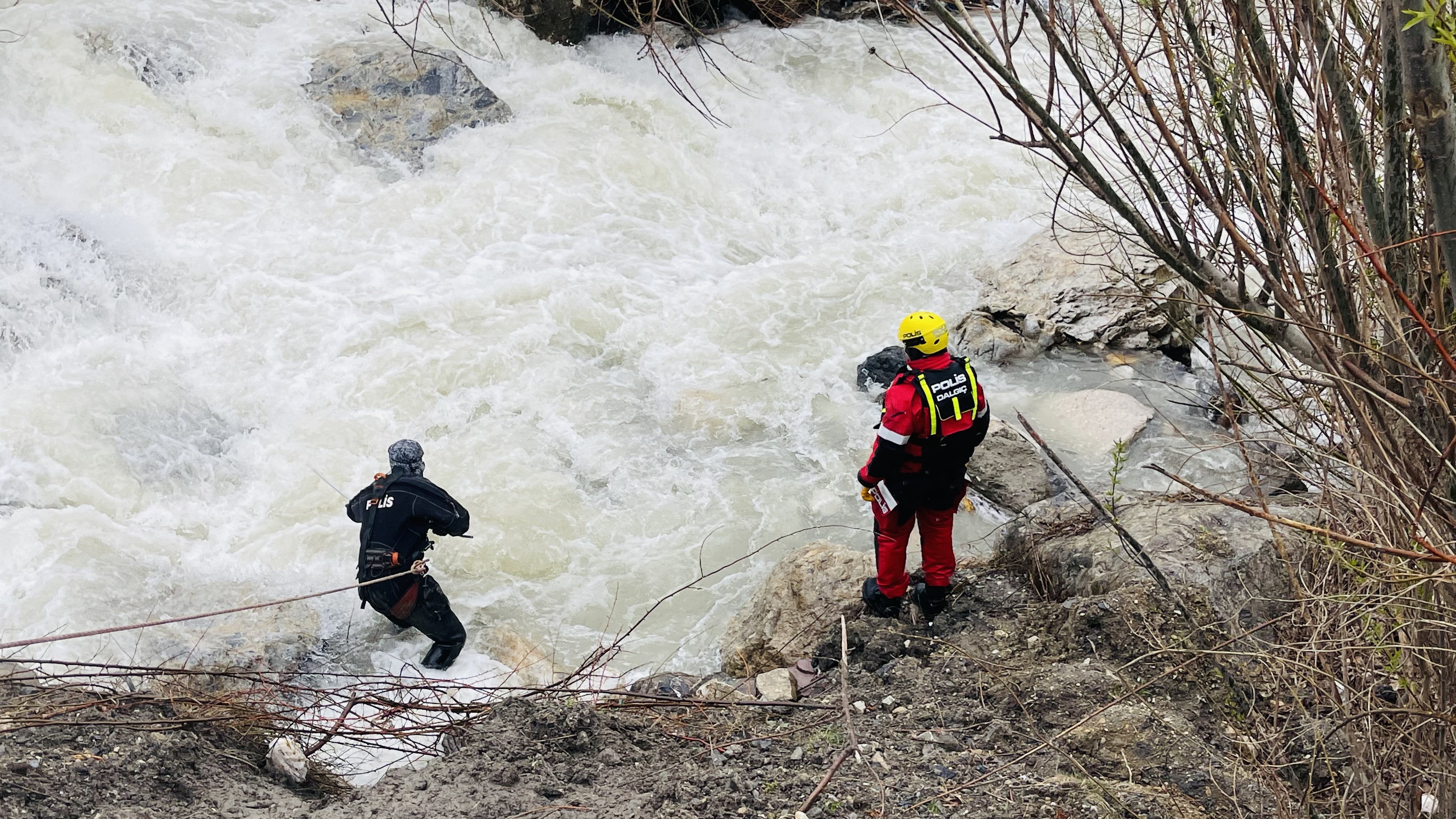 Hakkari’de kayıp kadın arama çalışması 7. Gününde!