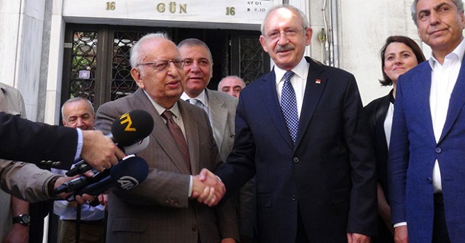 ‘Siyasette her şeyi çok iyi bilen bir kişi yoktur’