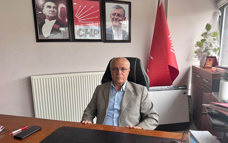 CHP'den bir ilk: 1 Mayıs İşçi Bayramı’nı Kürtçe mesajla kutladı