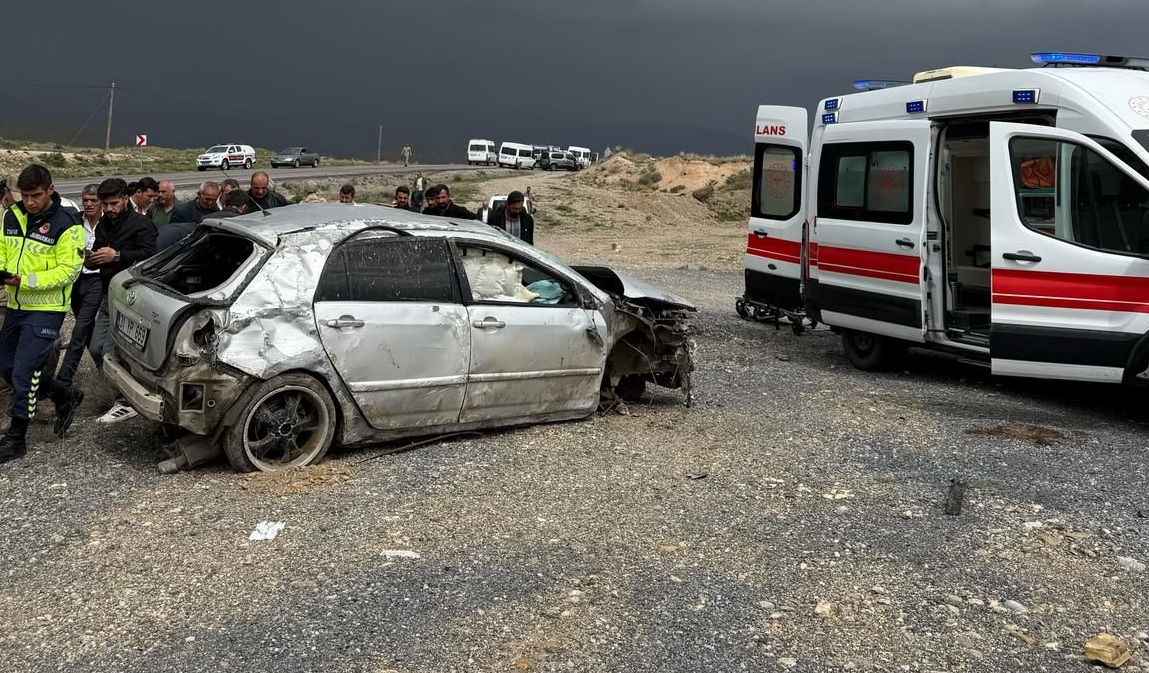 Hakkari-Van Karayolunda Trafik Kazası: 1 Kişi Ağır Yaralandı