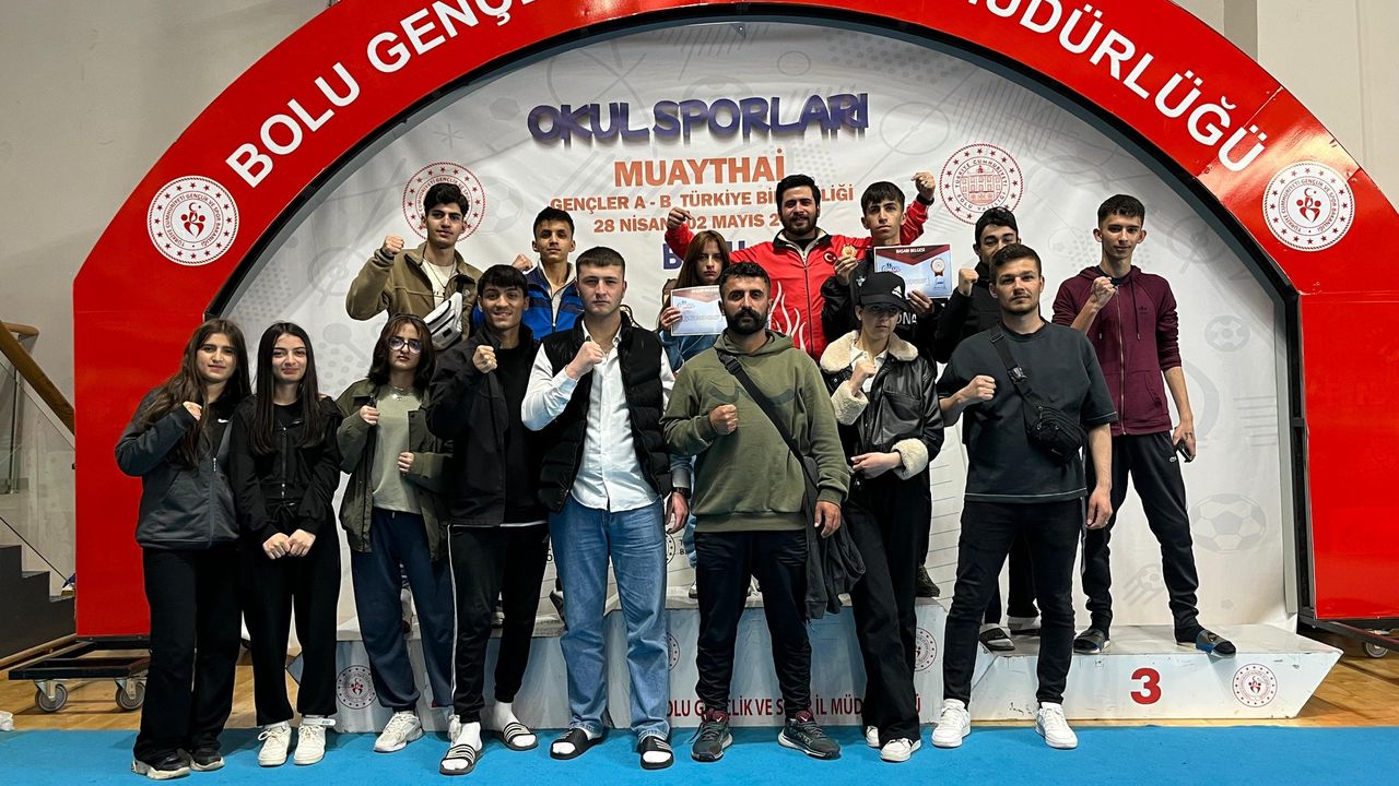 Hakkarili Sporcuların Muaythai'dan büyük başarısı