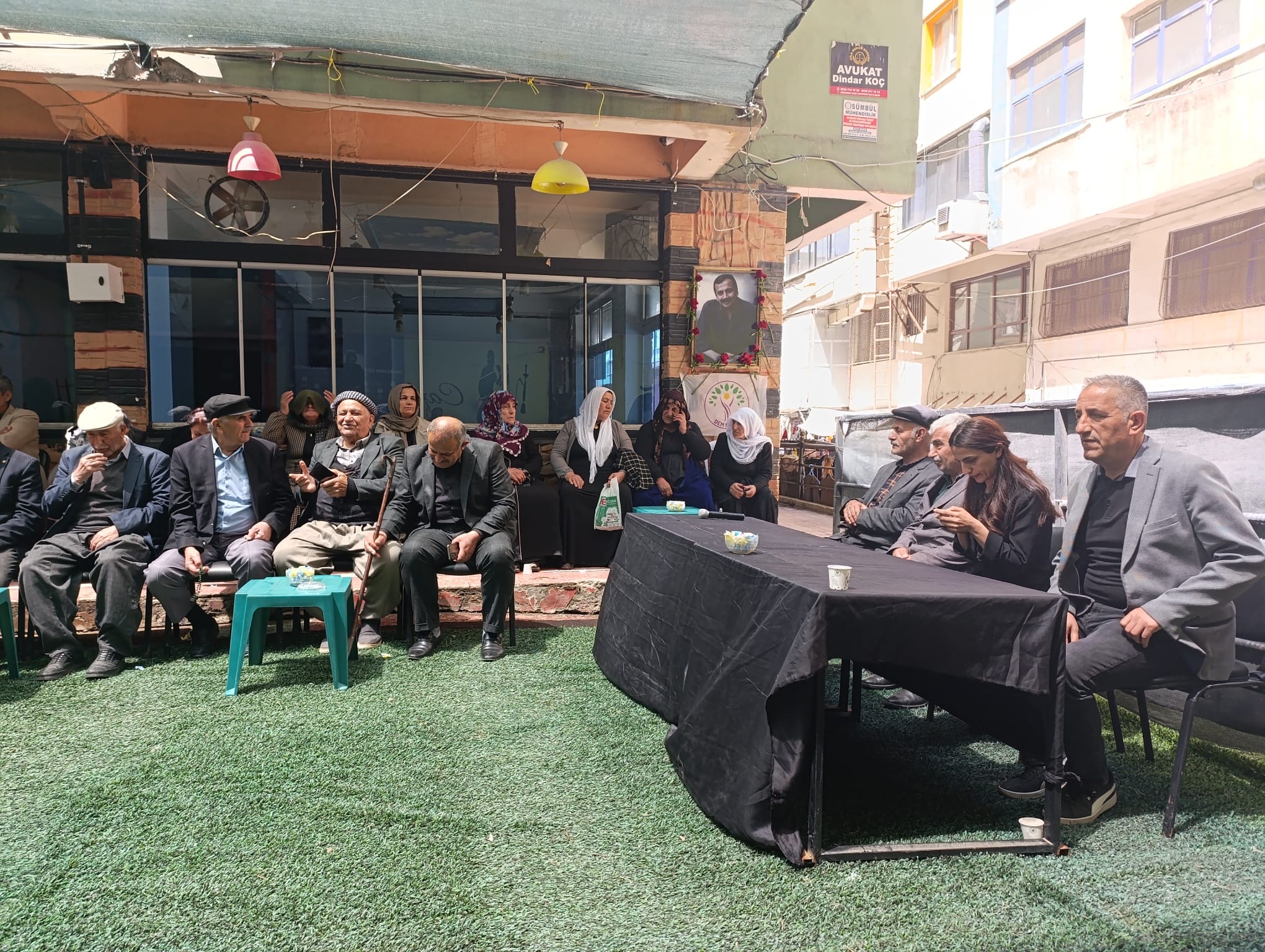 Hakkari’de Sırrı Süreyya Önder’in Taziyesine Yoğun İlgi