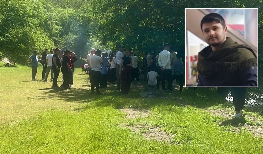 Hakkari'de 18 Yaşındaki Genç Derede Kayboldu