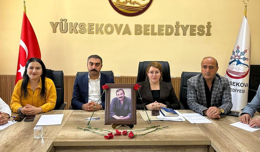 Yüksekova’da Sırrı Süreyya ismi yaşatılacak