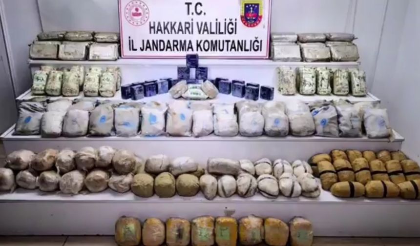 Yüksekova'da 189 kilogram uyuşturucu yakalandı