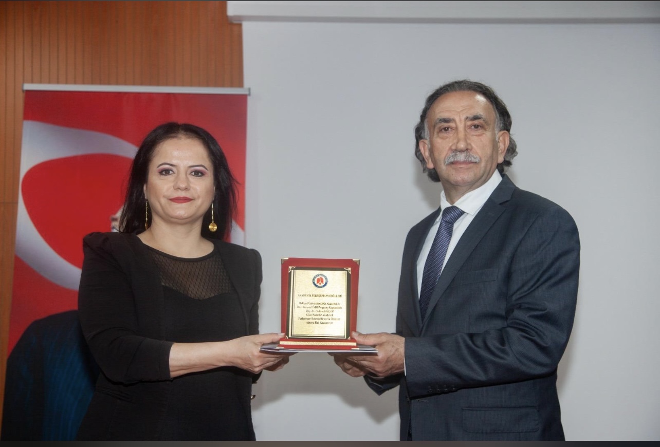 Hakkari'de 2024 Yılı Akademik Performans ödül töreni