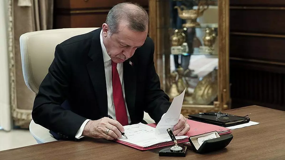Erdoğan imzaladı: AK Parti'de 5 il başkanı değişti