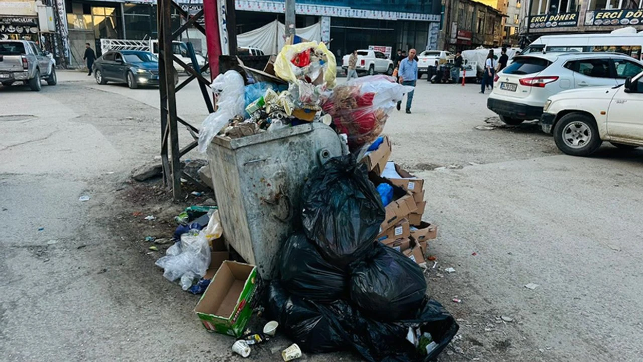 Yüksekova’da Çevre Kirliliği Alarmı