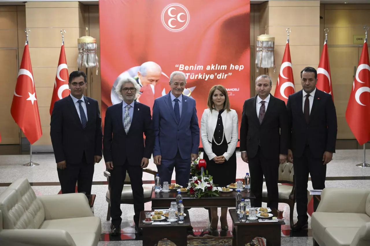 DEM heyetinden MHP'ye bayram ziyareti