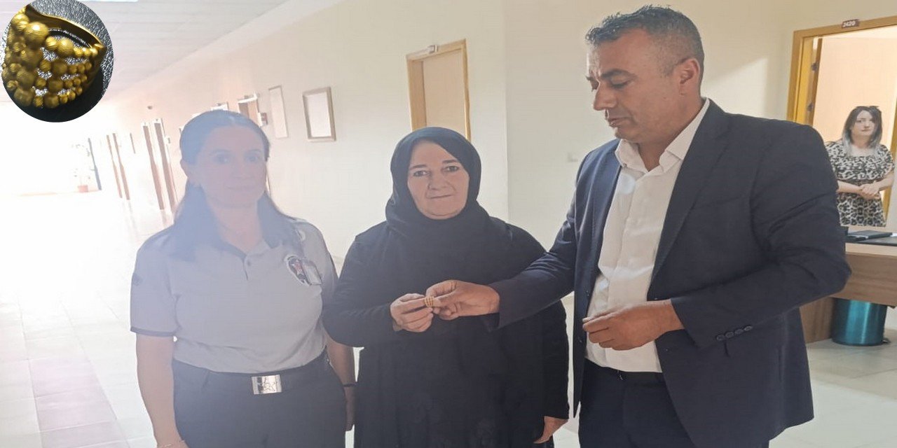 Hakkari’de Dürüstlük Örneği: 35 Bin TL’lik Yüzük Tutanakla Teslim Edildi