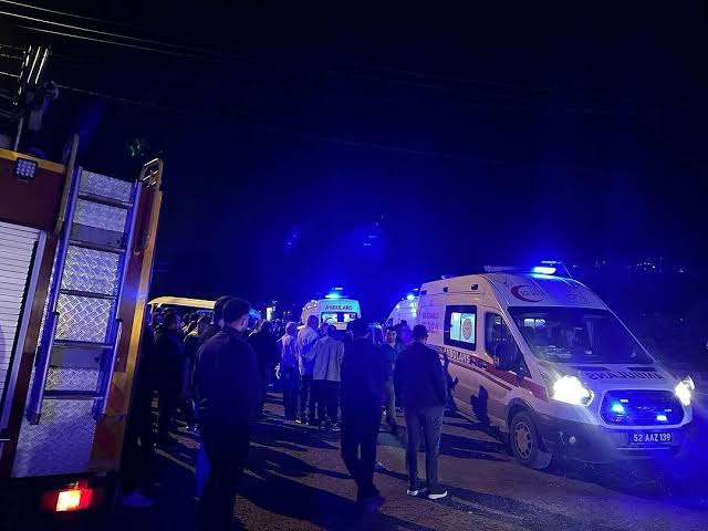 Hakkari’de acı haber: 20 yaşındaki genç kız av tüfeği ile canına kıydı