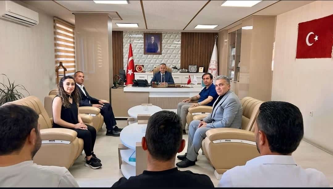 Öz Sağlık-İş Sendikasından Müdür Kara’ya tebrik ziyaret