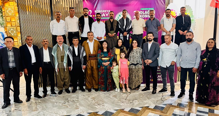 DEM Parti Hakkari İl Kongresi Yapıldı: Yeni Eş Başkanlar Belli Oldu