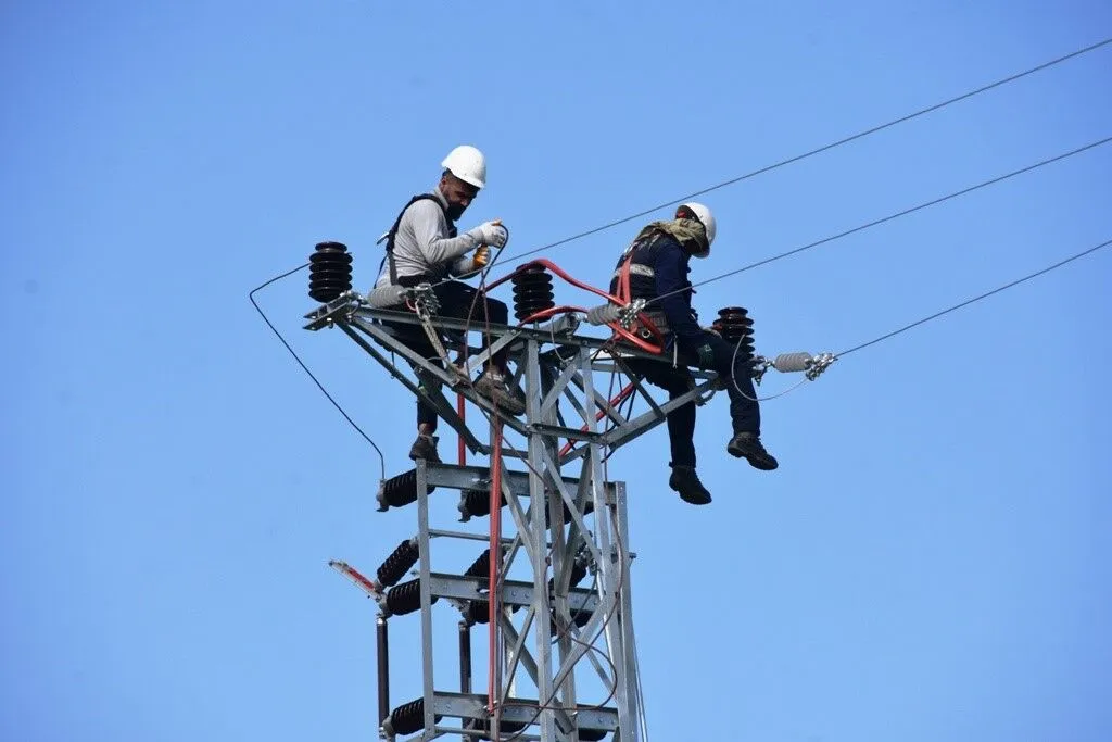 Hakkâri'de 8 Saatlik Elektrik Kesintisi: İşte Etkilenecek Bölgeler
