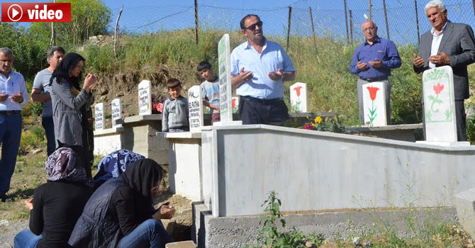 Hakkarili Gazeteci Ferhat Tuğan mezarı başında anıldı