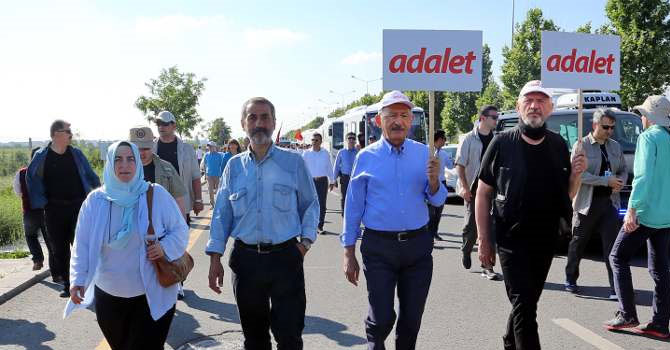 'Adalet yürüyüşü' ikinci gününde!