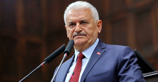 Başbakan: Sokakta çözüm aramak sorumsuzluktur