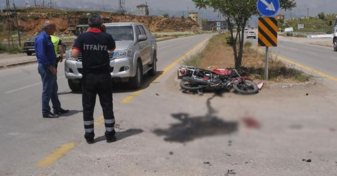 Yüksekova'da feci kaza: 1 kişi ağır yaralandı