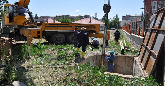 Yüksekova'da Arızalanan Sondaj onarıldı