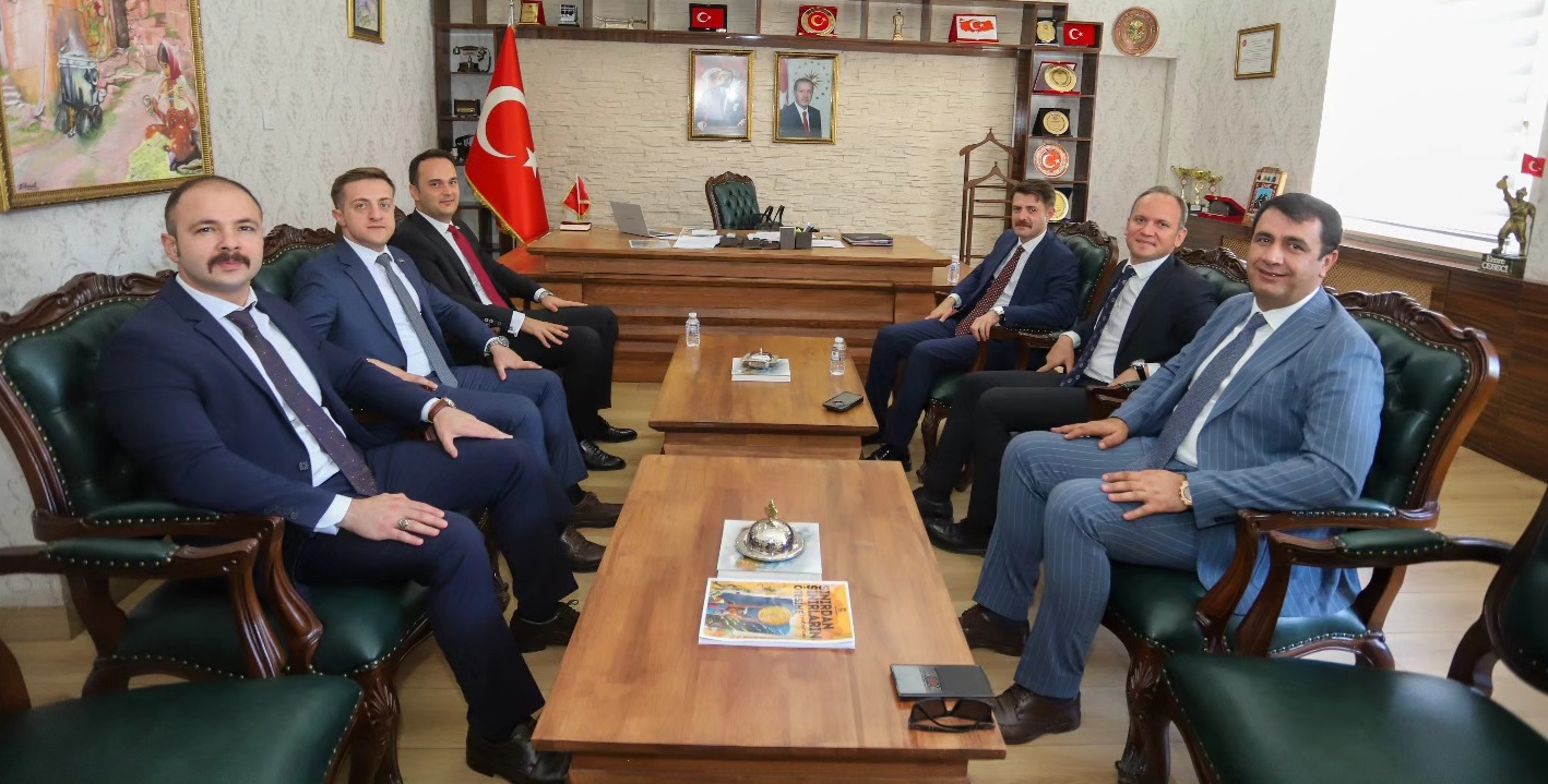 Şemdinli ve Derecik’ten Çukurca’ya Hayırlı Olsun Ziyareti