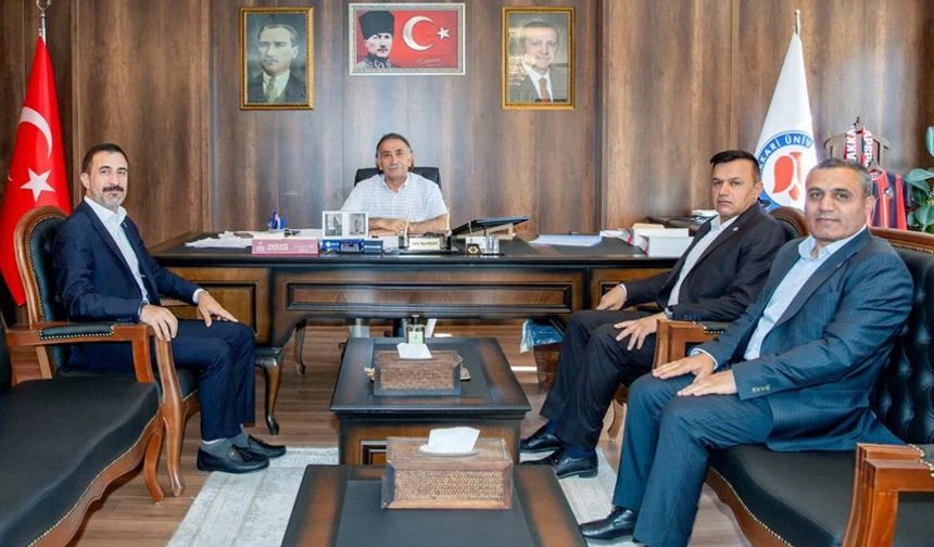 Sivil Toplum Temsilcilerinden Rektör Gençcelep’e Hayırlı Olsun Ziyareti