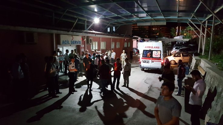 Manisa'da 400 asker hastaneye kaldırıldı