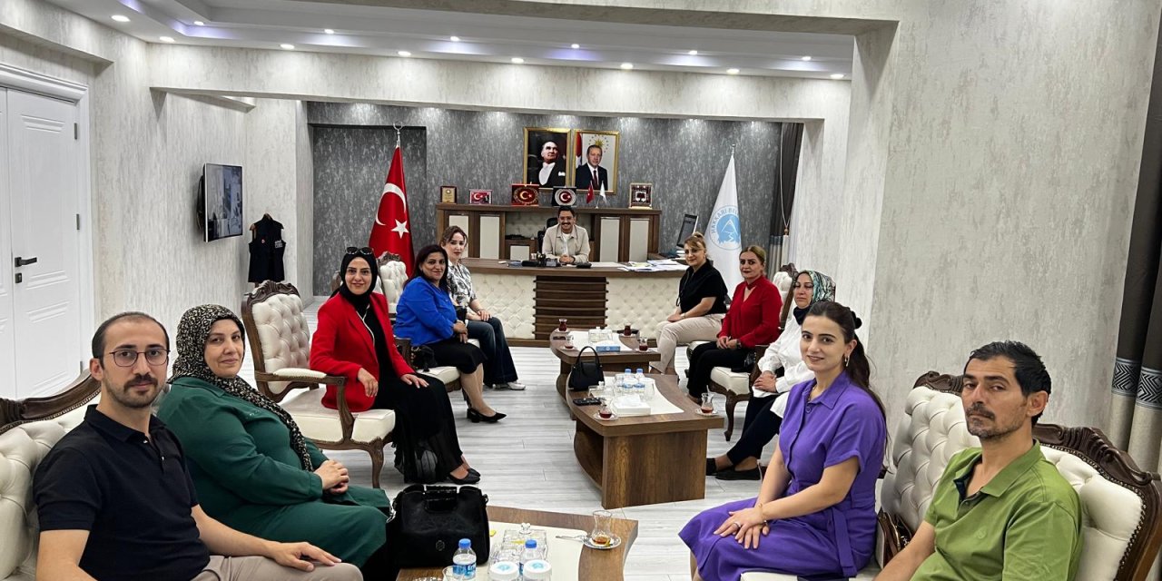 HAGİKADER’den Hakkari Belediyesi’ne Ziyaret