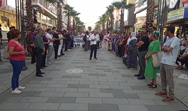 DEM Parti'den 'barış için insan zinciri' eylemi