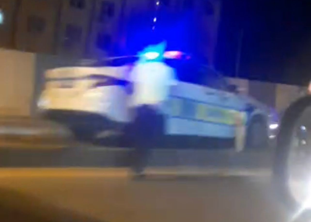 Hakkari'de kaza: Polis Aracı Refüje Çıktı