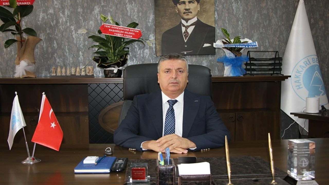 Başarılı Akademisyen Hikmet Yaşar, Belediye Başkan Yardımcılığına Atandı