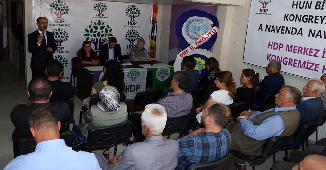 HDP Hakkari Merkez ilçe 2. Olağan kongresini yaptı