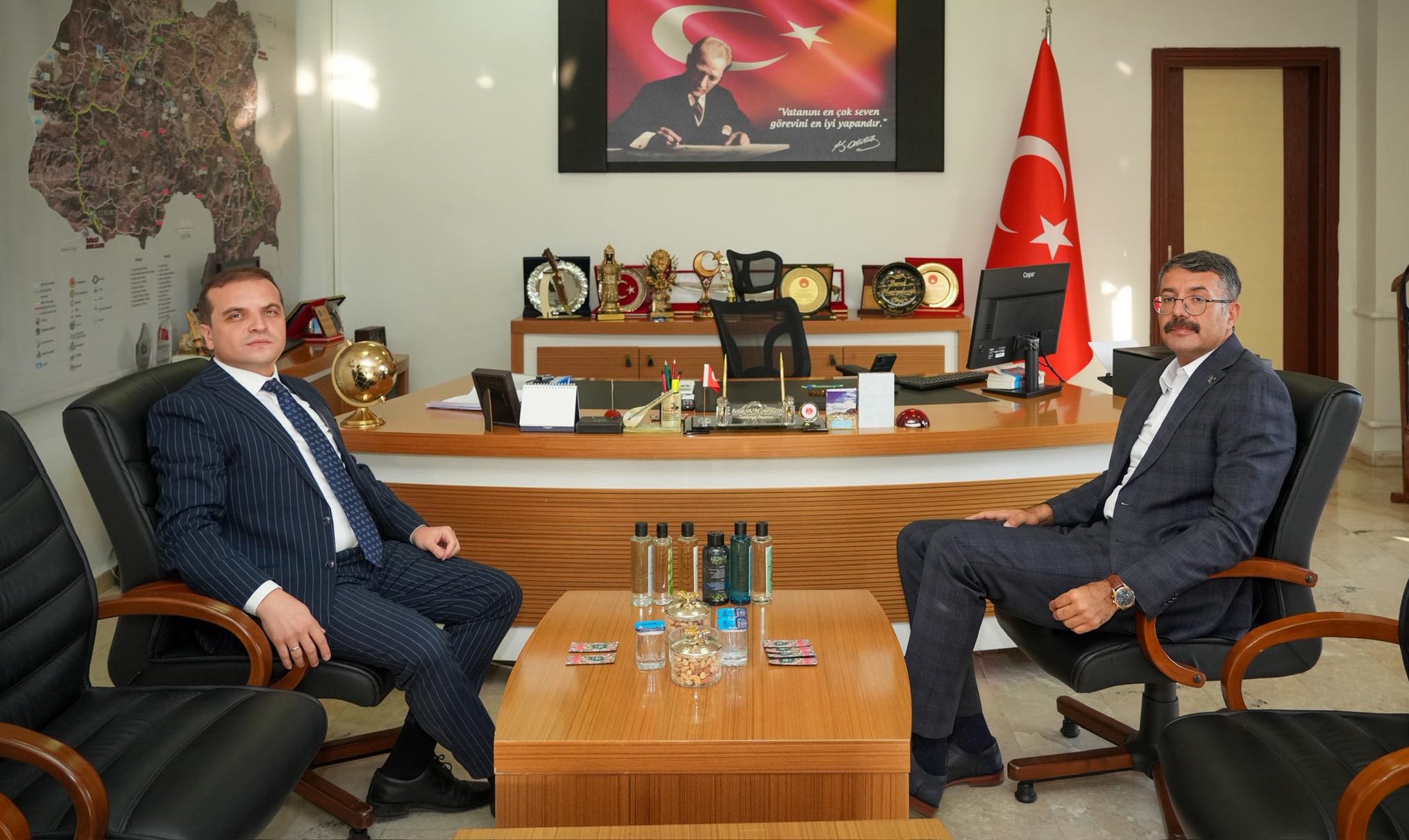 Vali Çelik'ten Başsavcı Hazinedaroğlu'na ziyaret