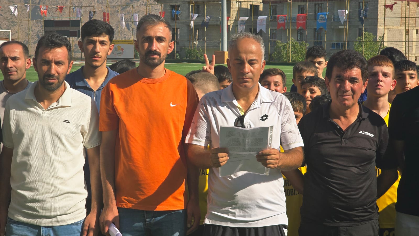 Hakkari’de Futbol Takımları “Maddi Destek Olmazsa Ligden Çekileceğiz”