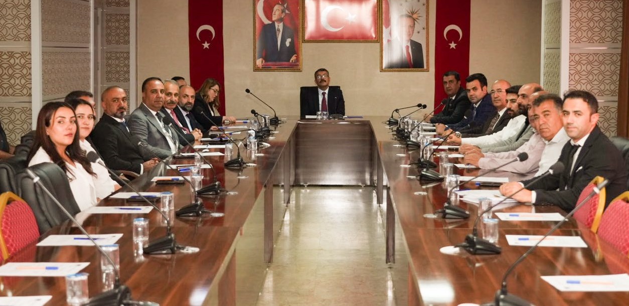 Hakkari’de Katı Atık Yönetimi İçin Yeni Kararlar Alındı
