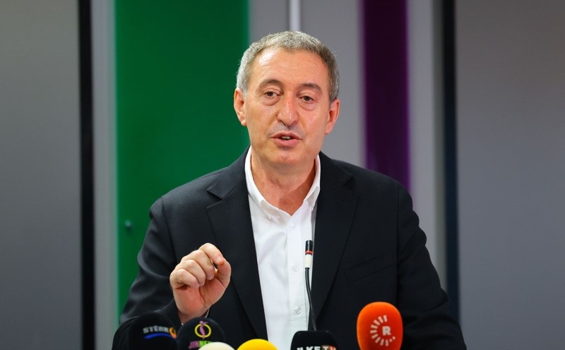 Bakırhan’dan CHP’ye İmralı tepkisi: Kürt meselesi iktidar karşıtlığına kurban edilmemeli