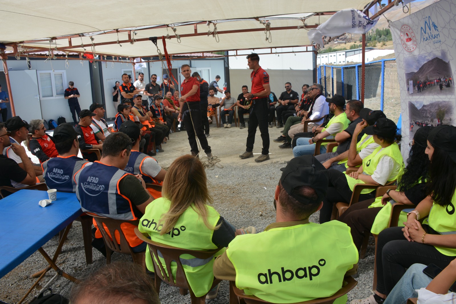 Hakkari’de 100 Gönüllü, AFAD Etkinliğinde Buluştu