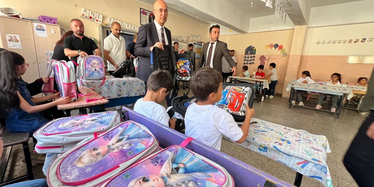 Esendere Belediyesi’nden Öğrencilere Eğitim Desteği