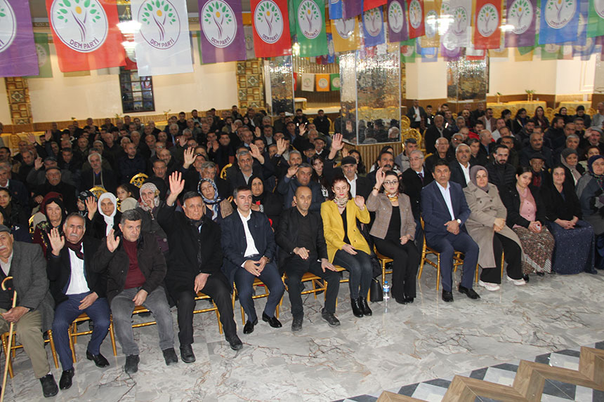 DEM Parti Hakkari'de kongreye gidiyor