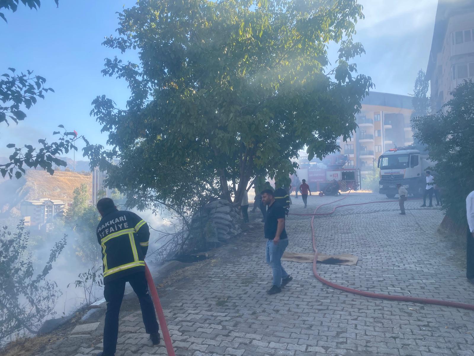 Hakkari’de çıkan yangına zamanında müdahale