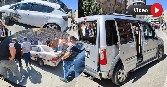 Hakkari’de Zincirleme Kaza: Kaza anı Kameraya böyle yansıdı!