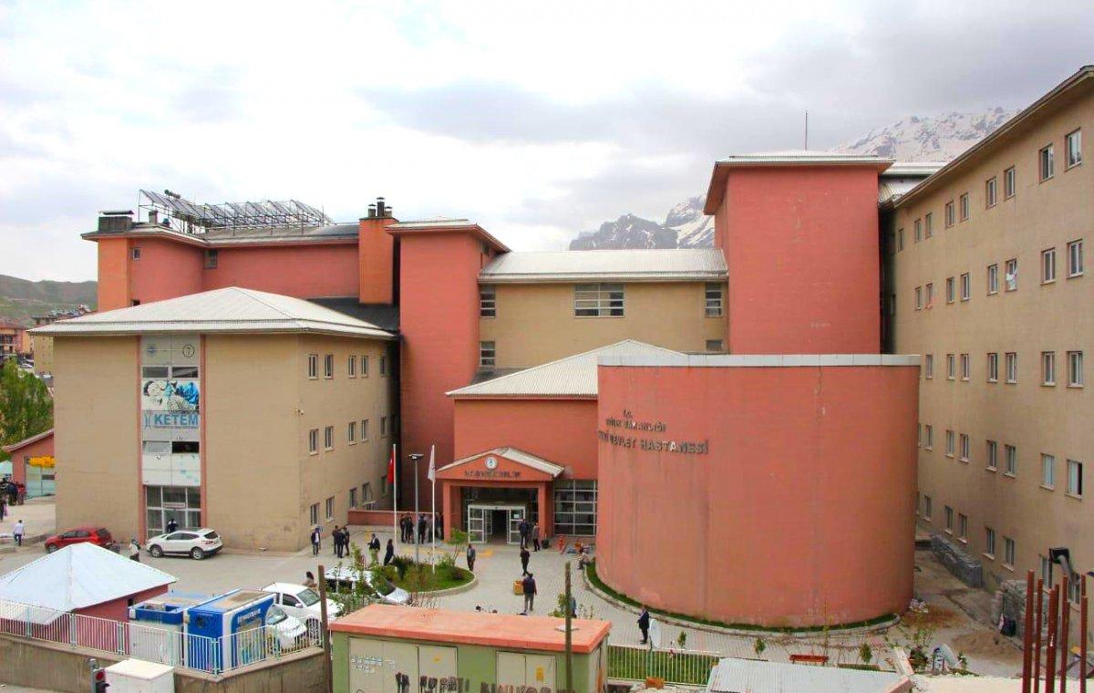 Hakkari'de Acı haber: İntihar eden 10 Yaşındaki Çocuk Yaşamını Yitirdi