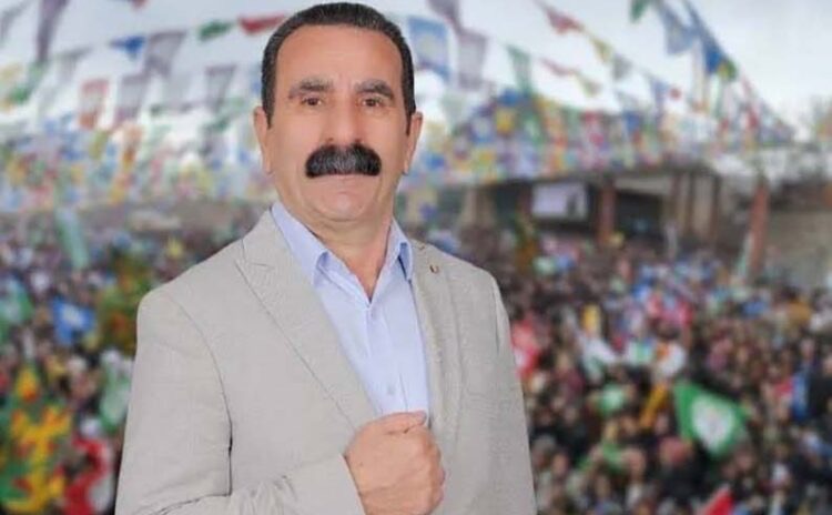 Hakkari Belediyesi Eşbaşkanı Akış'ın davası bozuldu