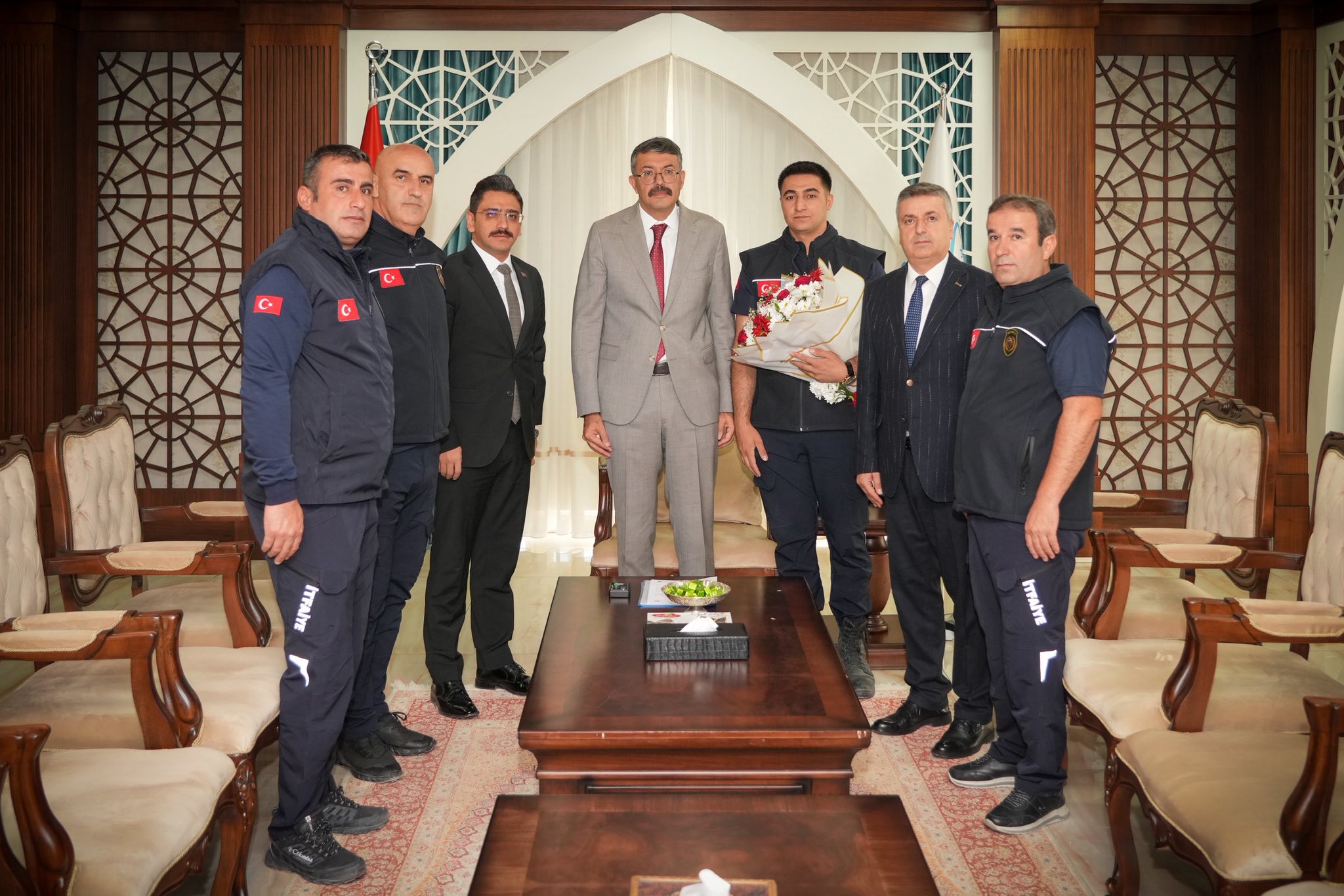 Vali Çelik’ten İtfaiye Haftası’nda Anlamlı Kabul