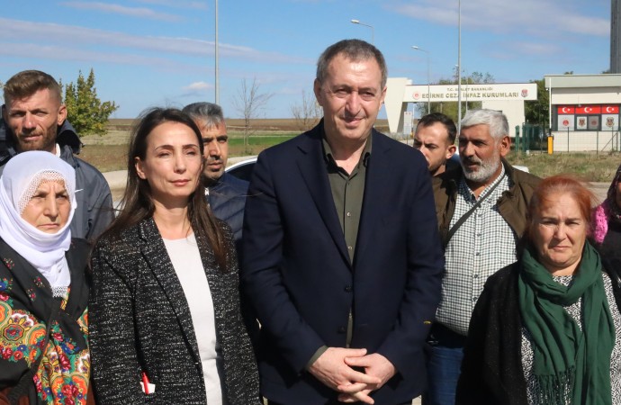 DEM Parti Eş Genel Başkanlarından Demirtaş açıklaması