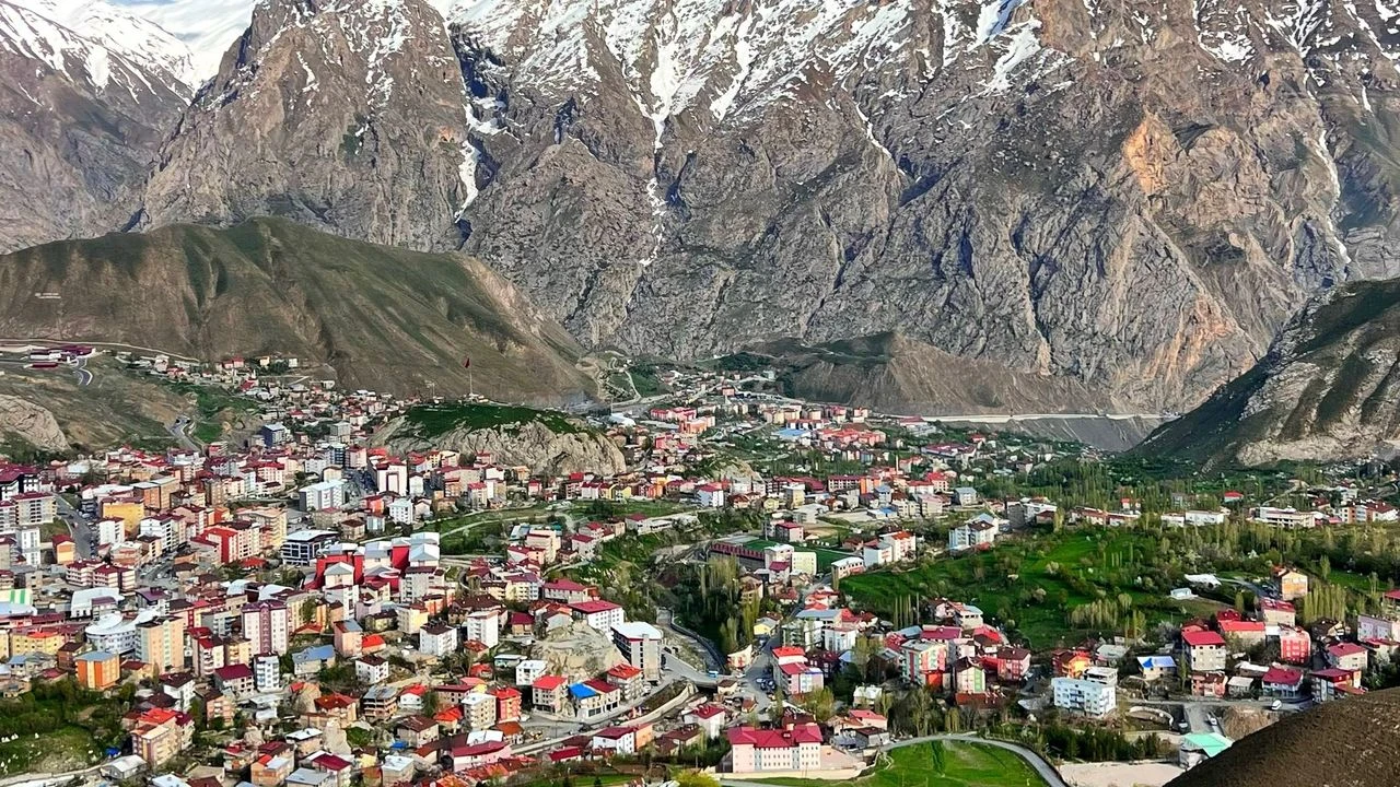 Bakanlık Raporu: Hakkari 77. Sıraya Yükseldi