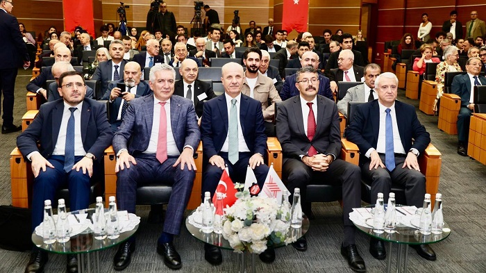 Vali Ali Çelik, İstanbul Sanayi Odası Meclis Toplantısına Katıldı